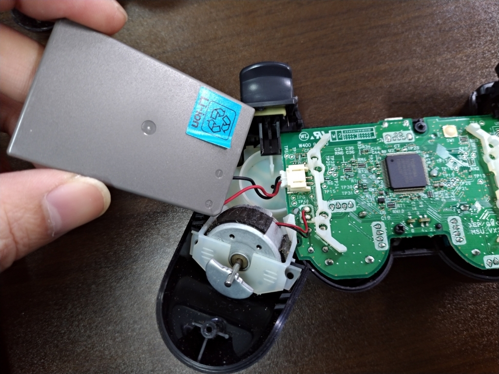 PS3コントローラーのUSB端子をmicro usb端子に改造してみた その