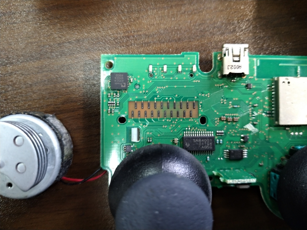 Ps3コントローラーのusb端子をmicro Usb端子に改造してみた その2 メンテナンス編 素人が電子機器をいじってみる Ps3コントローラーのusb端子をmicro Usb端子に改造してみた その2 メンテナンス編 素人が電子機器をいじってみる