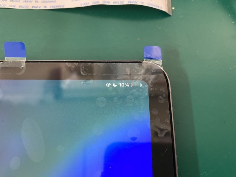 充電出来なくなってしまったiPad Air4の修理をさせていただきました