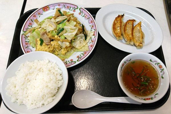 餃子の王将の国産メンマと卵の炒りつけセット アキバを食べる