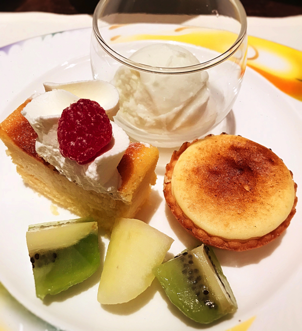 【アトリエ】ライムココナッツ（シャーベット）、【アトリエ】リコッタチーズケーキ、チーズタルト