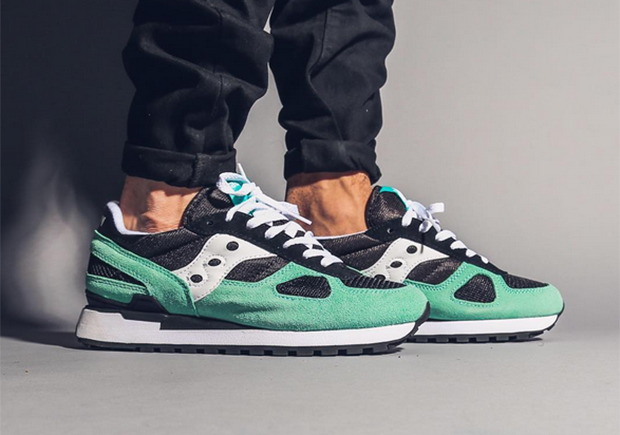 saucony(サッカニー)