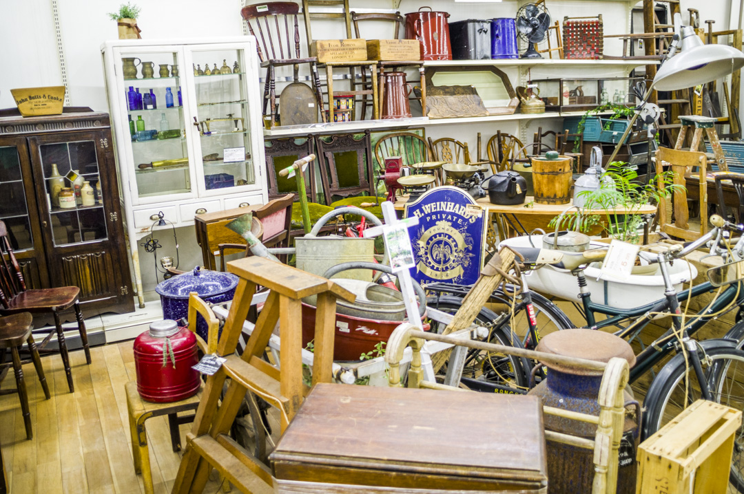 ハウズ アンティーク家具 レトロ家具