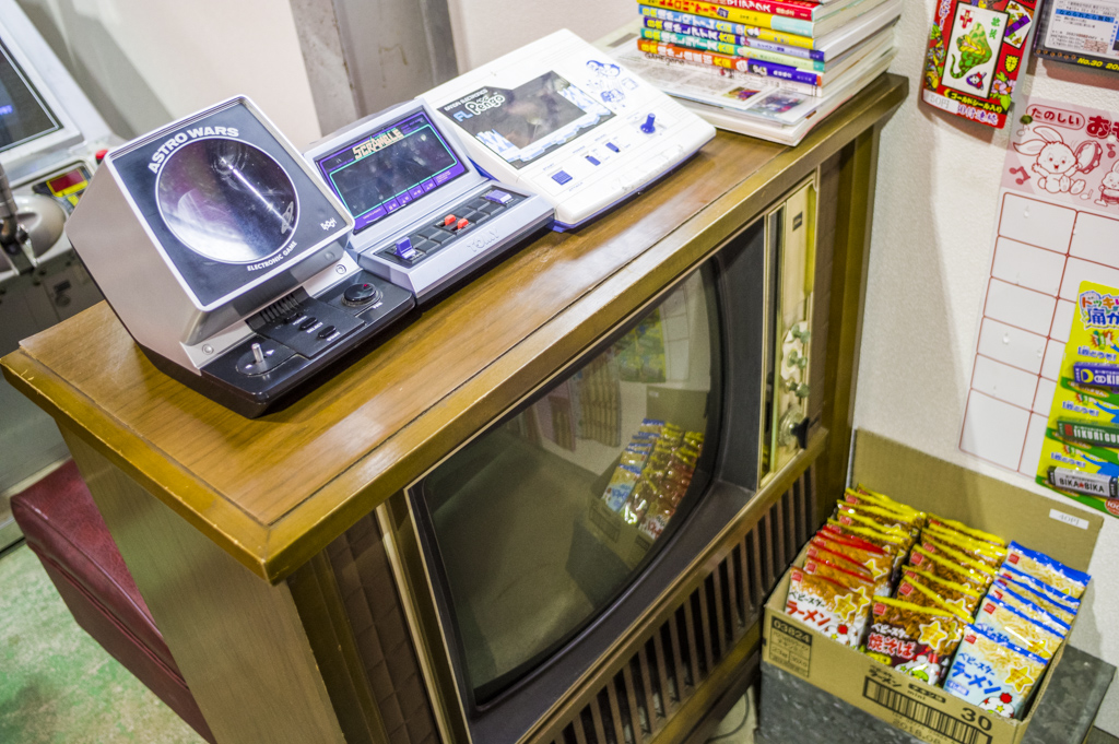 アストロウォーズやスクランブルやペンゴといった電池系の家庭用ゲーム