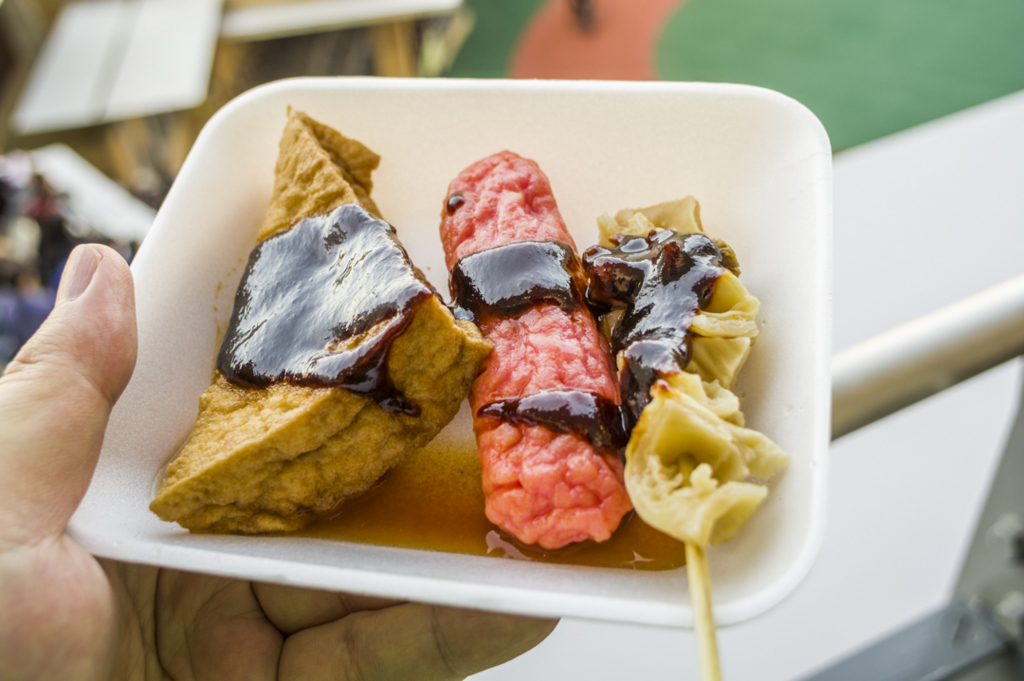 中京競馬場グルメトップのおでん赤棒