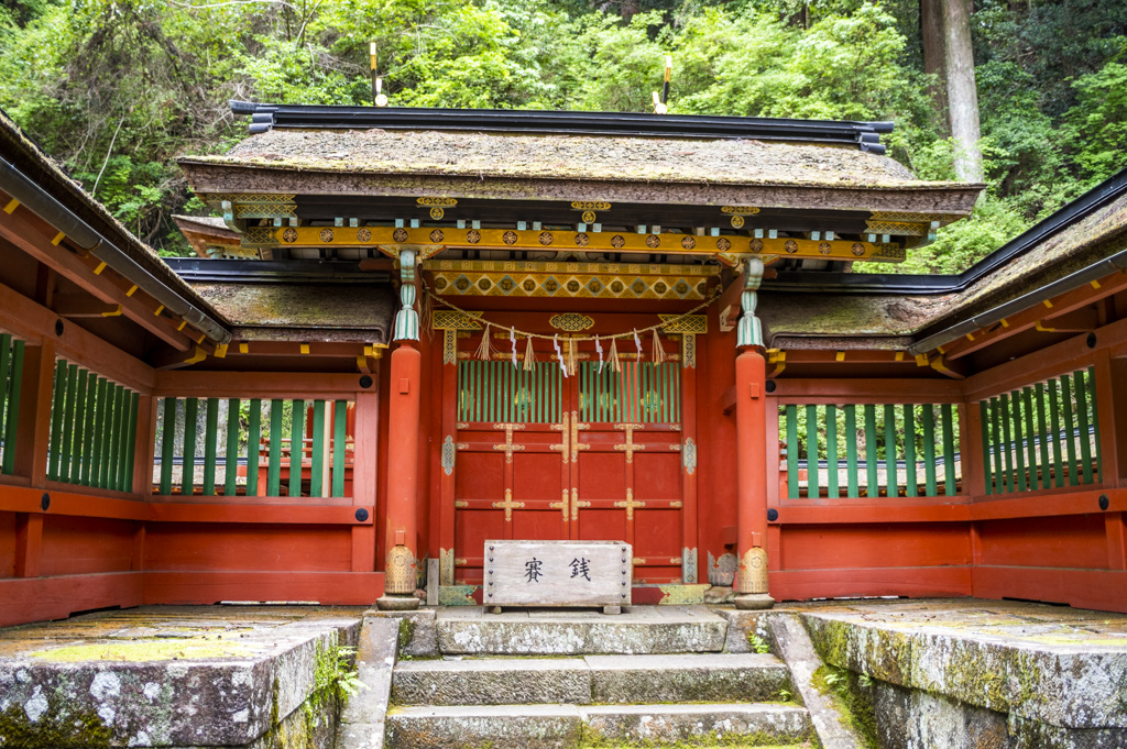 鳳来山東照宮の正面