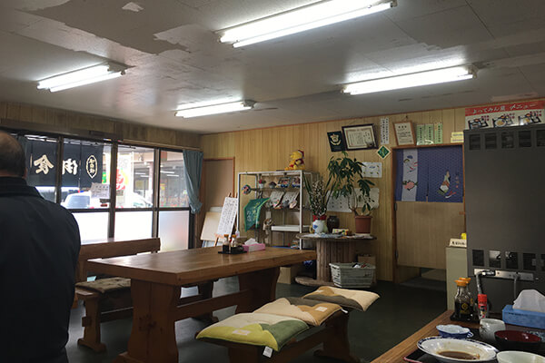 松浦の里 よってみん菜 店内