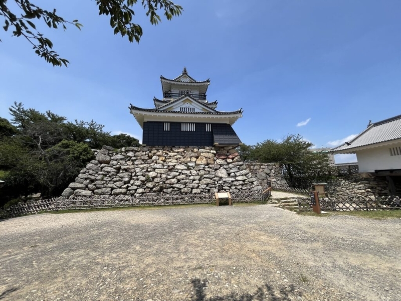 【続名城100選】浜松城の駐車場情報とスタンプ設置場所を徹底解説!