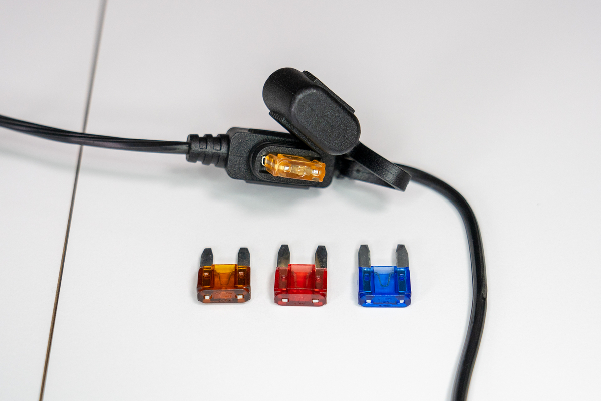 7.4Vの電熱グローブを12Vで使おう！コミネ EK-217 ＆ EK-314 - なげざっき
