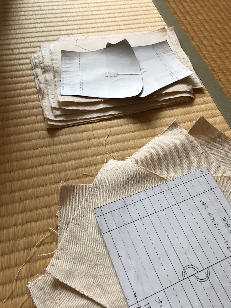 f:id:amefuri5kumanoko:20200423074630j:image f:id:amefuri5kumanoko:20200423074630j:image