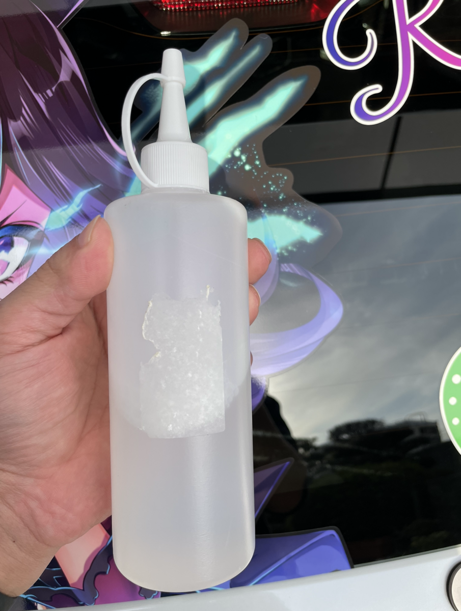 酸性クリーナー