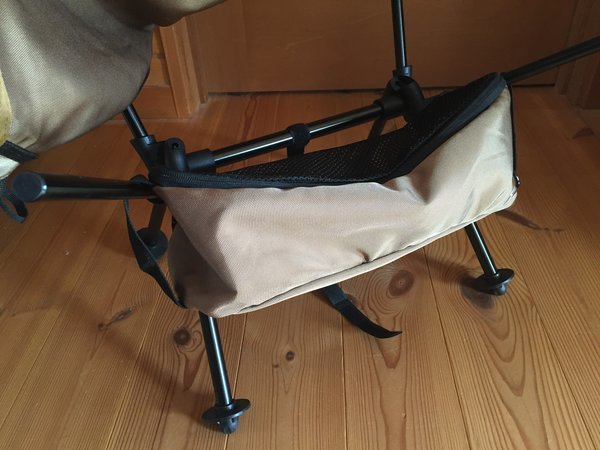 ポンコタン　チェアー