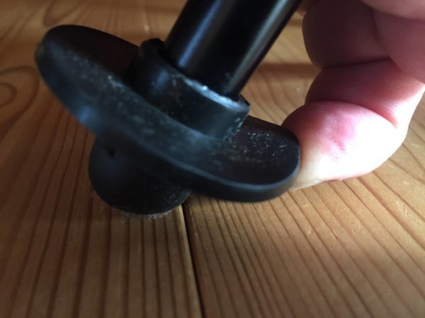 ポンコタン　チェアー