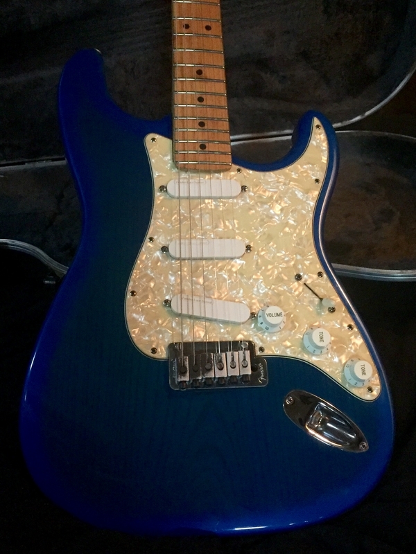 Fender USA '93 Stratocaster plus ストラトプラス 1993 Fender Deluxe Plus Stratocaster ~ Blueburst ~ Rare