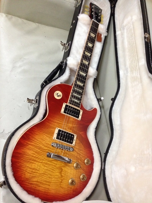 2011 GIBSON LES PAUL CLASSIC PLUS / Heritage Cherry Sunberst～SOLD