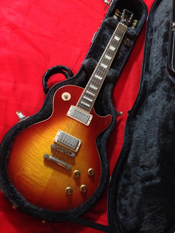 Gibson Les Paul Standard 2006年製 ハードケース付き Gibson Les Paul Standard 2006年製 ハードケース付き
