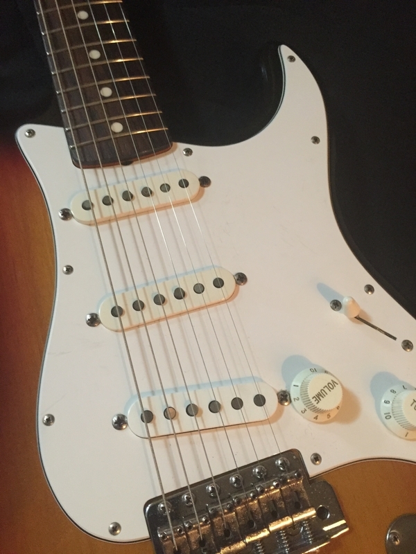 FenderJapan st62-us 2002-2004年製 2004 Fender Japan CIJ '62 Stratocaster ST62-US Torino Red