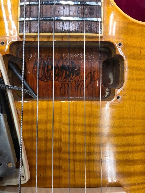 1992 Gibson Les Paul Classic Premium Plus ～Trance Amber ( Flame