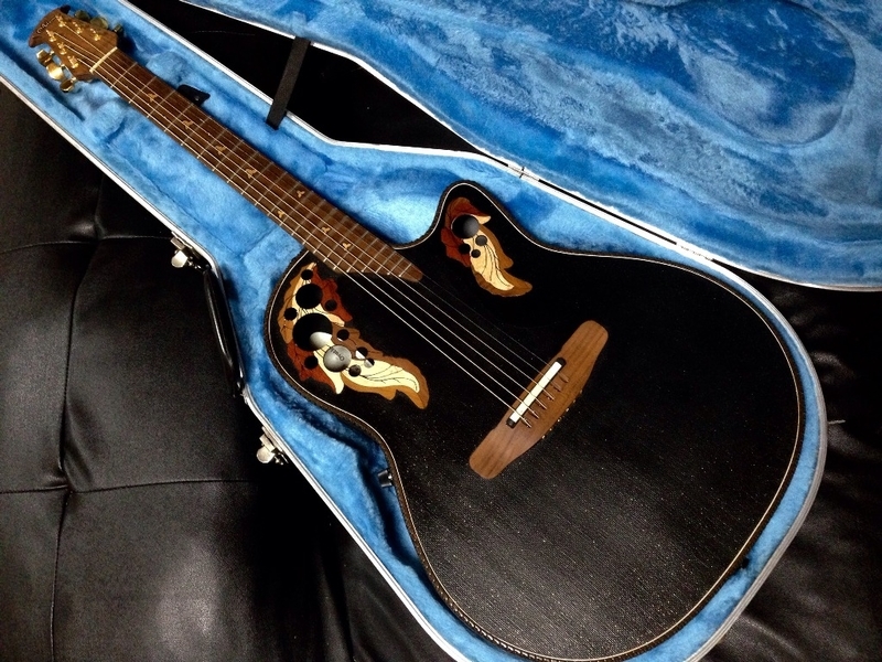 オベーション　アダマス Ⅱ
Ovation AdamasⅡ 1581.2 オベーションアダマスⅡ