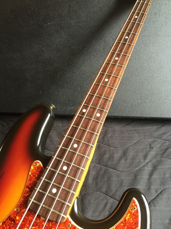 Fender USA American Vintage 62jazzBassペグ 1992 Fender USA Vintage 62 Jazz Bass Reissue Stack Knob