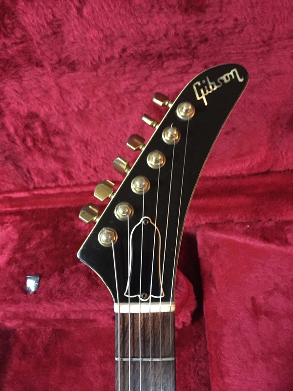 エクスプローラー　Explorer Custom Made個人製作品 1983 Gibson Custom Shop Edition / Heritage KORINA EXPLORER