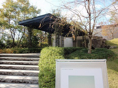 f:id:amihsim:20111123102425j:image