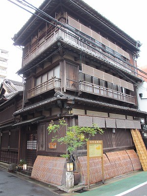 f:id:amihsim:20121205145645j:image
