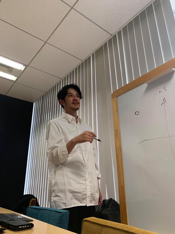 f:id:anatano-kameya-2014:20190407224505j:plain f:id:anatano-kameya-2014:20190407224505j:plain