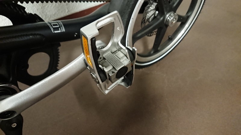 STRIDA LT シルバー　サドル、ペダル交換　ライト、スタンド、空気入付 STRiDA LT購入｜matu