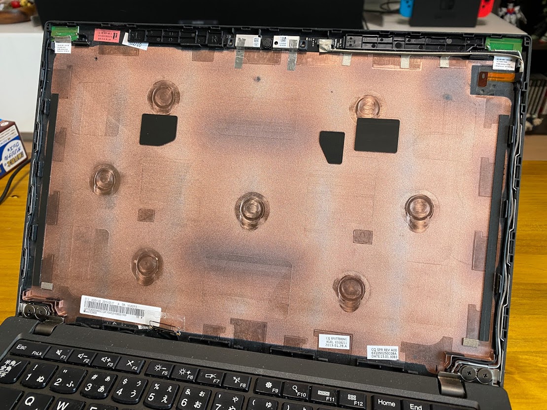 PC改造】ThinkPad X240のモニターをIPS液晶パネルに交換してみる PC改造】ThinkPad X240のモニターをIPS液晶パネルに交換してみる