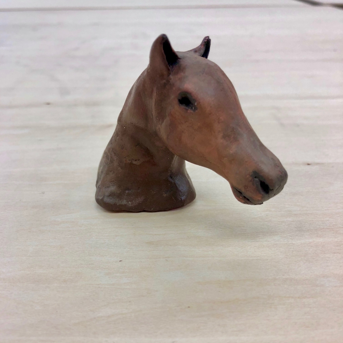 油粘土の馬のイメージ