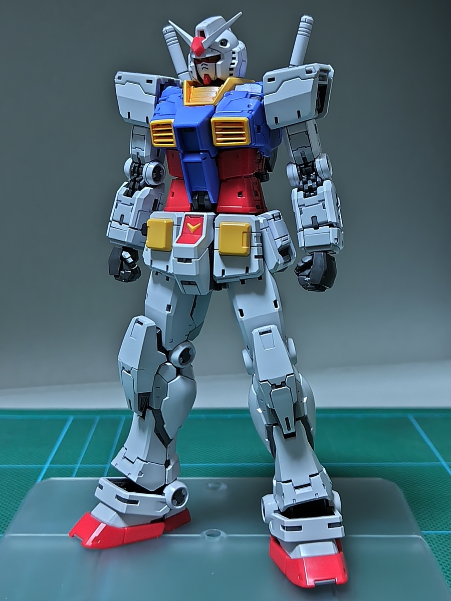 RG 1/144 RX-78-2 ガンダム Ver.2.0 レビュー - ガンプラ 素組みブログ