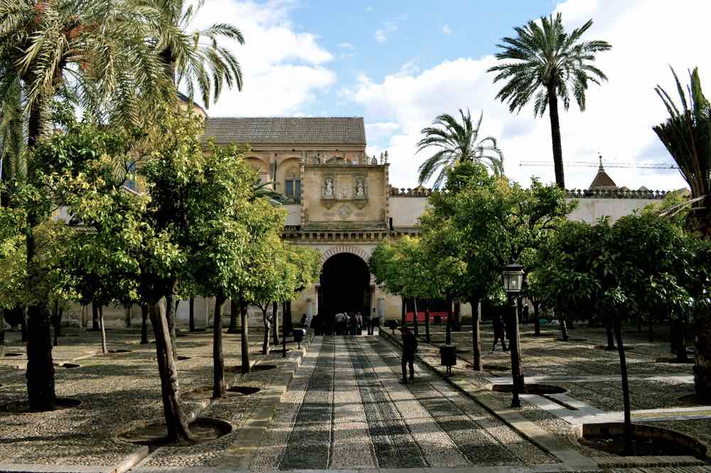 f:id:aniram-czech:20160412220916j:plain