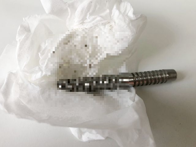 ズィーニックステインリムーバーを使って手垢を落とす