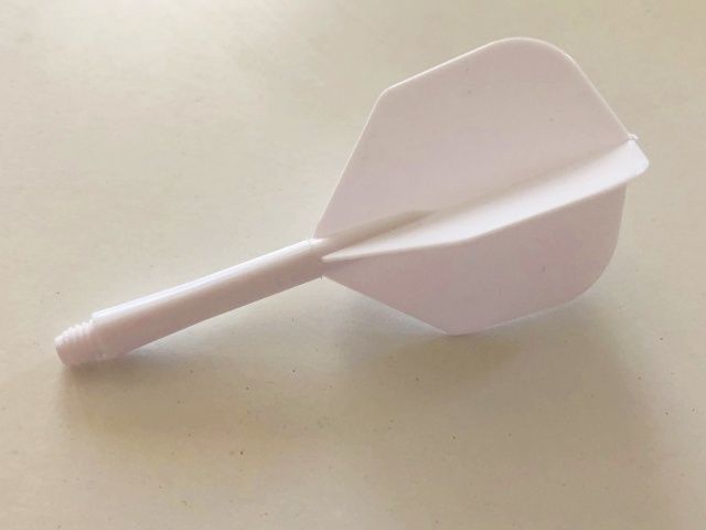 ダーツのプテラファクトリーの一体型フライトシームレスの全体写真