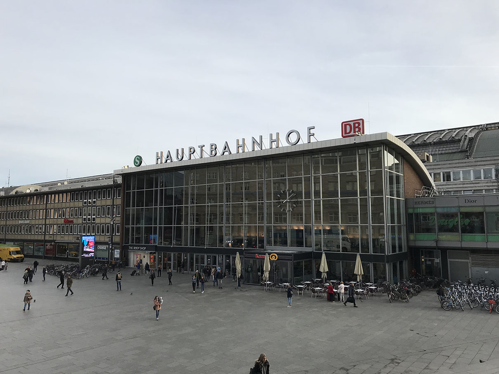 f:id:annaeuscaesar:20181028231013j:plain f:id:annaeuscaesar:20181028231013j:plain