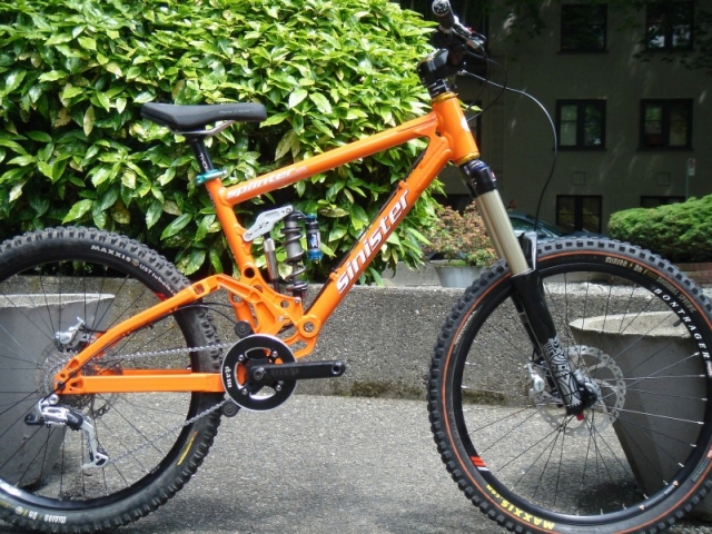 Sinister Splinter 他人様のMTB その1 Sinister Splinter - 休日モード