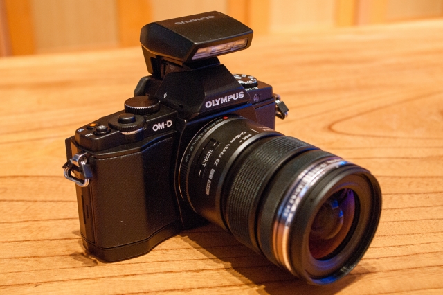 OLYMPUS OM-D E-M5