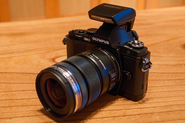 OLYMPUS OM-D E-M5