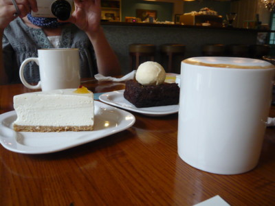 f:id:annoncita:20100825125546j:image:h300 f:id:annoncita:20100825125546j:image:h300