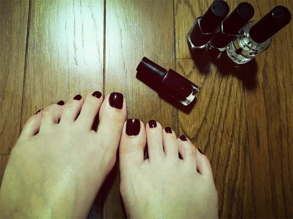 ネイル Nail Holic Rd403 秋色のフットネイルはじめました せめて雰囲気美人になりたい