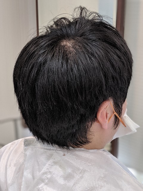 今更聞けない 30代以降の大人ビジネスマンのメンズカットシルエットのポイント メンズ縮毛矯正 ダウンパーマ専門美容師 タケダシュン