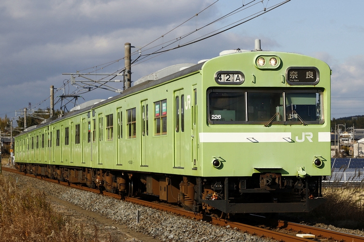 床下グレーの奈良線103系を撮る！（前編） - 安全側線だいありー3