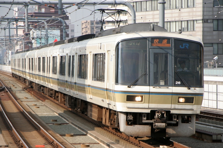 トミックスから221系が発売されるらしいです！ウヒョ～～ - 安全側線