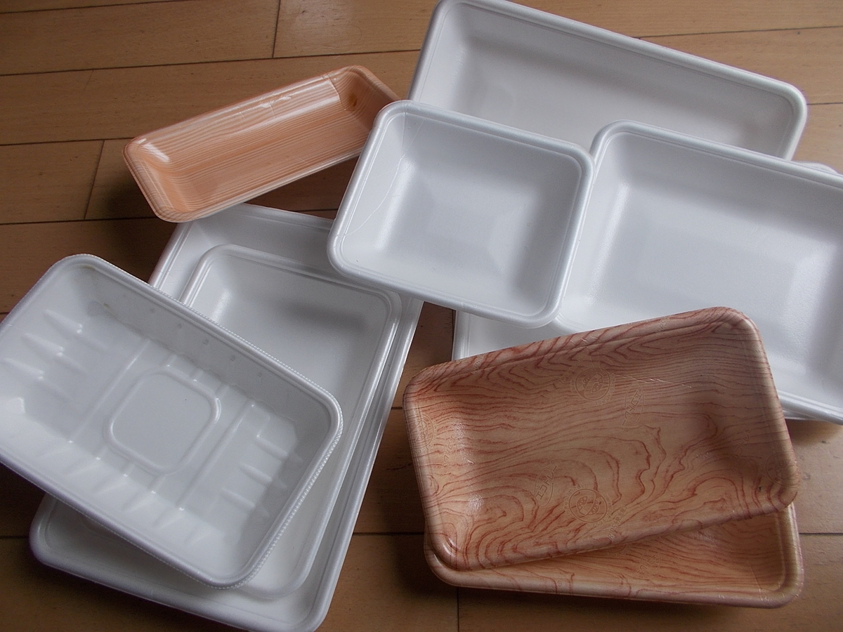食品トレーはなるべく減らしたい 今日は人生初めての日だったなんて 食品トレーはなるべく減らしたい 今日は人生初めての日だったなんて