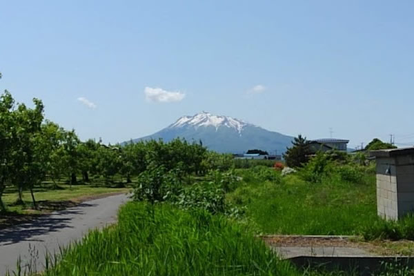 2020年5月29日の岩木山の写真