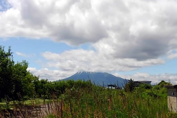 2020年6月17日の岩木山の写真