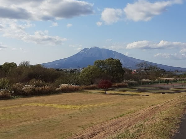 2020年11月12日の岩木山の写真