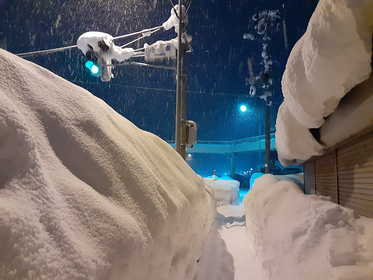 2025青森豪雪05