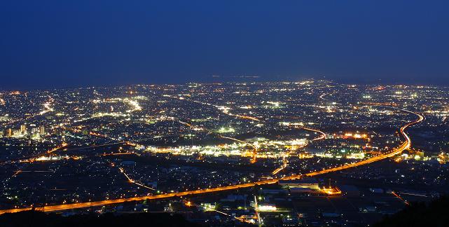 静岡の東名高速夜景スポットの写真